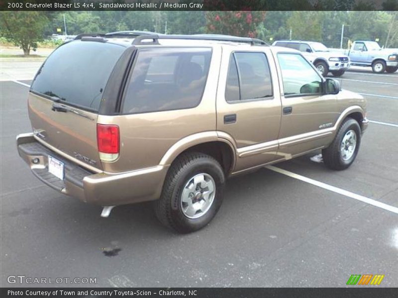 Sandalwood Metallic / Medium Gray 2002 Chevrolet Blazer LS 4x4