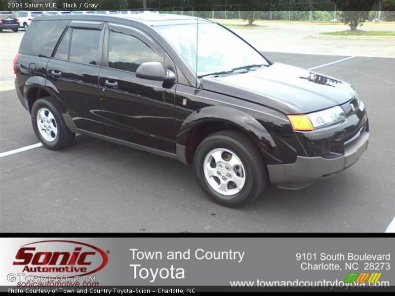 Black / Gray 2003 Saturn VUE