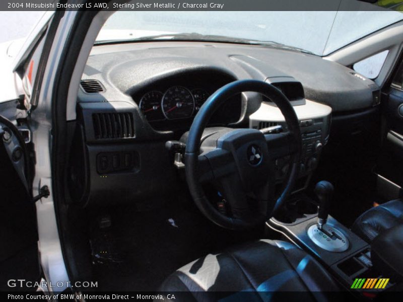 Sterling Silver Metallic / Charcoal Gray 2004 Mitsubishi Endeavor LS AWD