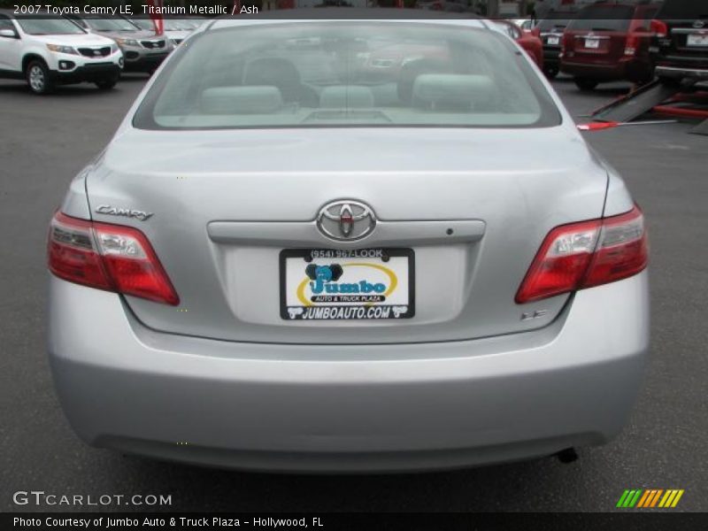 Titanium Metallic / Ash 2007 Toyota Camry LE