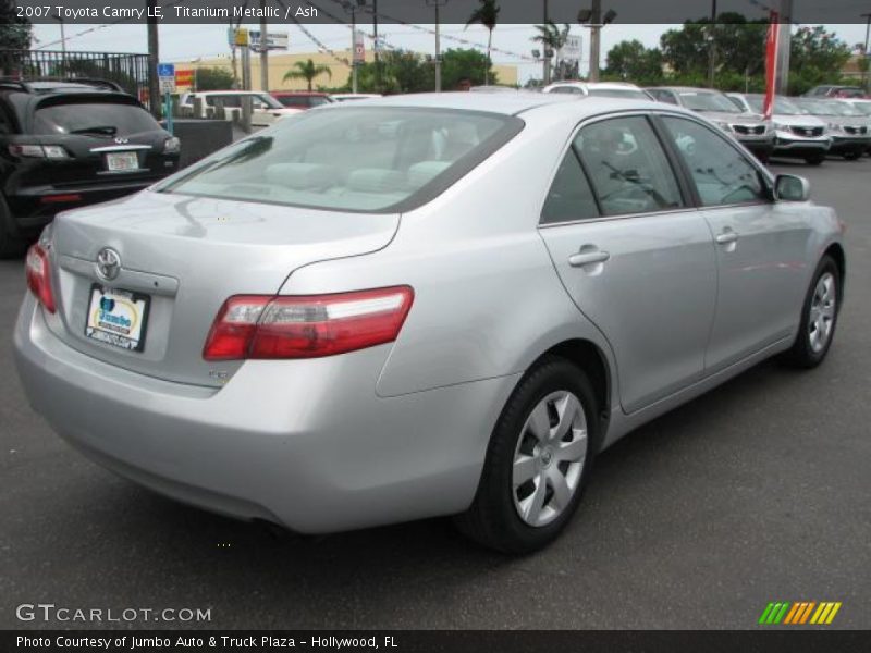 Titanium Metallic / Ash 2007 Toyota Camry LE