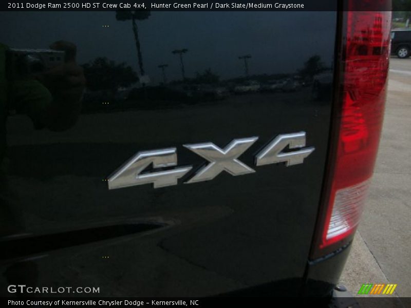 Hunter Green Pearl / Dark Slate/Medium Graystone 2011 Dodge Ram 2500 HD ST Crew Cab 4x4