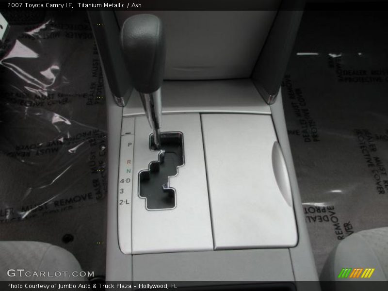 Titanium Metallic / Ash 2007 Toyota Camry LE