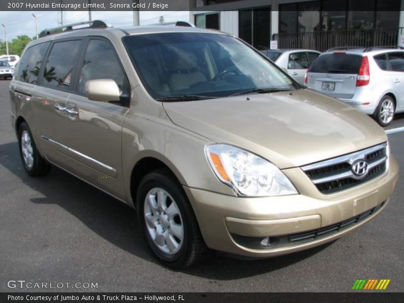 Sonora Gold / Beige 2007 Hyundai Entourage Limited