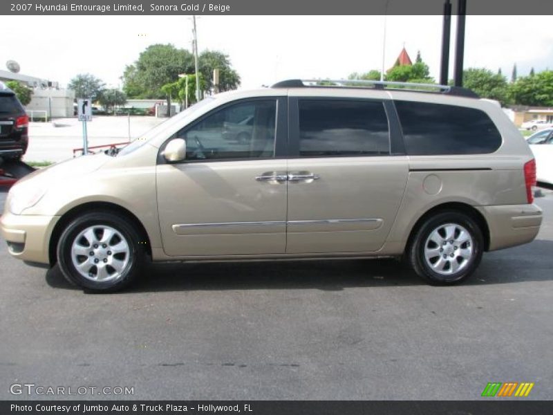 Sonora Gold / Beige 2007 Hyundai Entourage Limited