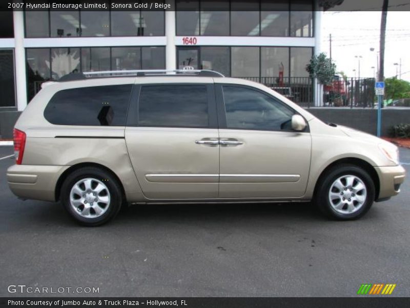 Sonora Gold / Beige 2007 Hyundai Entourage Limited