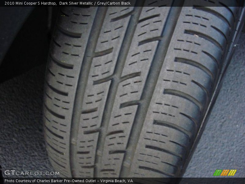 Dark Silver Metallic / Grey/Carbon Black 2010 Mini Cooper S Hardtop