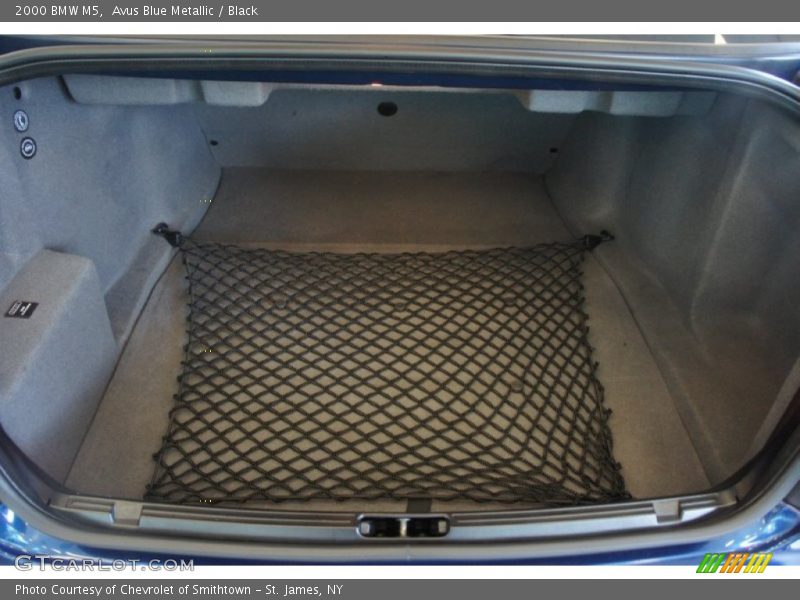  2000 M5  Trunk