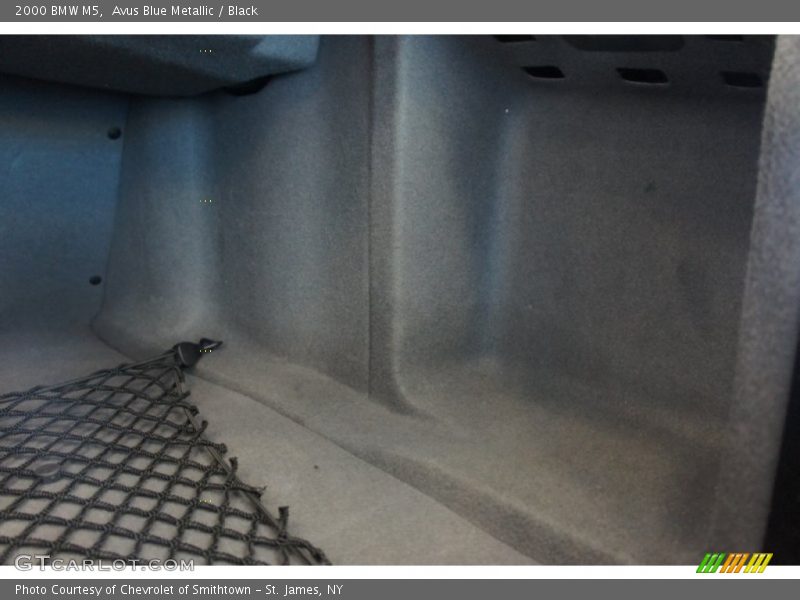 2000 M5  Trunk