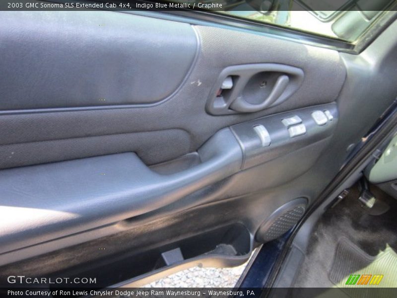 Indigo Blue Metallic / Graphite 2003 GMC Sonoma SLS Extended Cab 4x4
