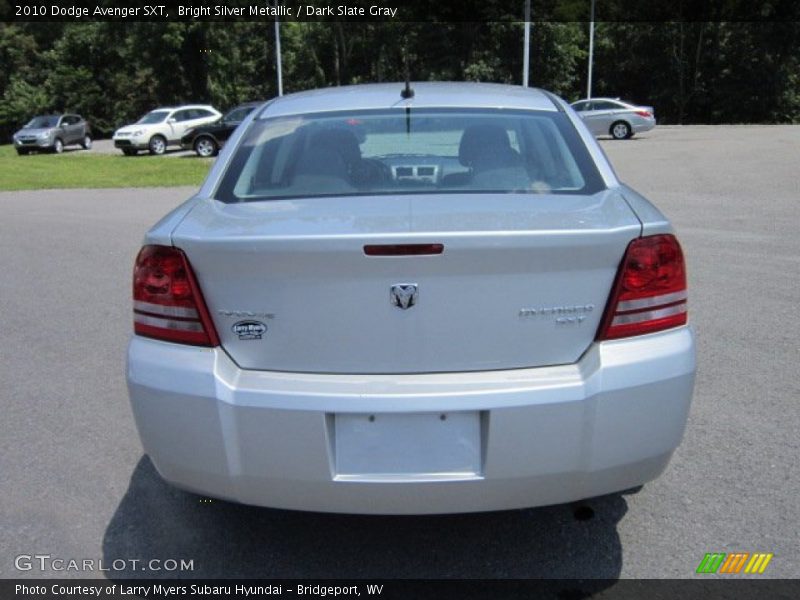 Bright Silver Metallic / Dark Slate Gray 2010 Dodge Avenger SXT