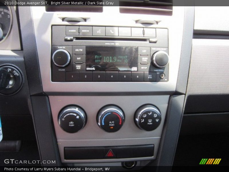 Bright Silver Metallic / Dark Slate Gray 2010 Dodge Avenger SXT