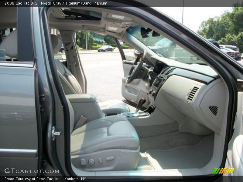 Mystic Gray / Titanium/Dark Titanium 2008 Cadillac DTS