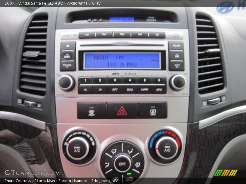 Arctic White / Gray 2007 Hyundai Santa Fe GLS 4WD