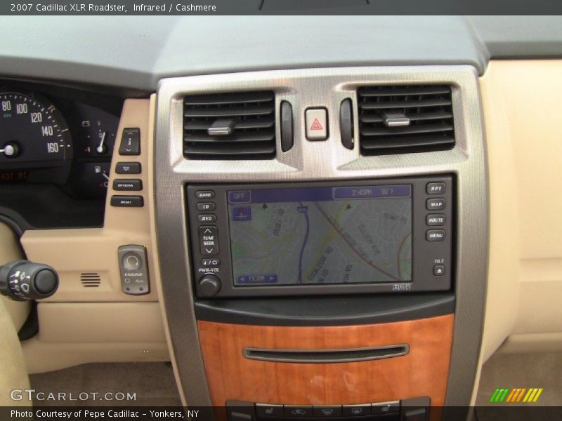 Navigation of 2007 XLR Roadster