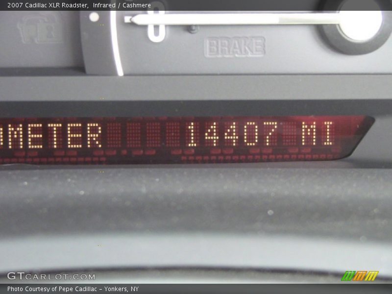 Infrared / Cashmere 2007 Cadillac XLR Roadster