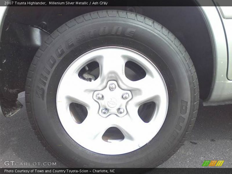 Millenium Silver Metallic / Ash Gray 2007 Toyota Highlander