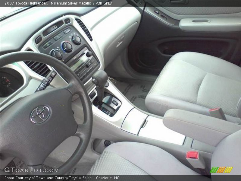 Millenium Silver Metallic / Ash Gray 2007 Toyota Highlander