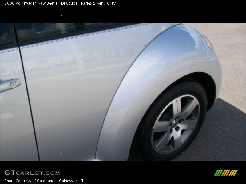 Reflex Silver / Grey 2006 Volkswagen New Beetle TDI Coupe