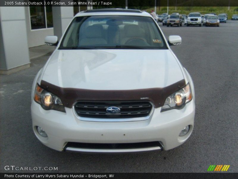 Satin White Pearl / Taupe 2005 Subaru Outback 3.0 R Sedan