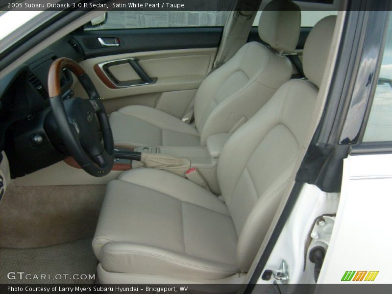  2005 Outback 3.0 R Sedan Taupe Interior