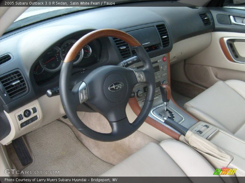  2005 Outback 3.0 R Sedan Taupe Interior