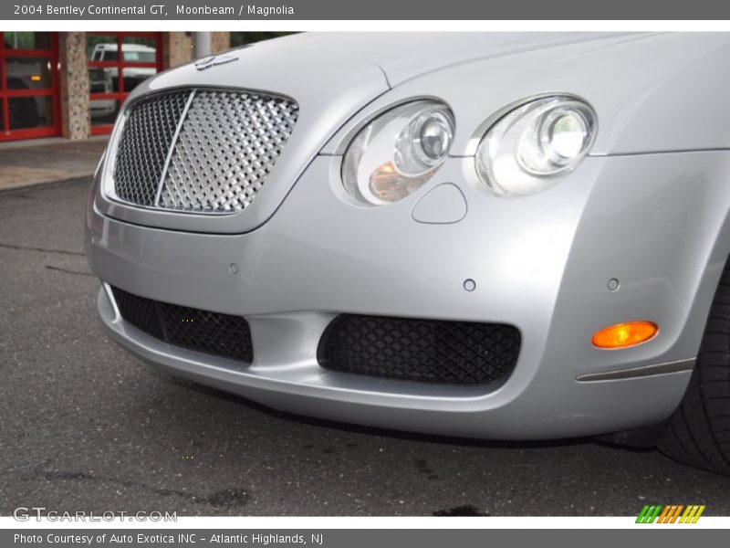 Moonbeam / Magnolia 2004 Bentley Continental GT