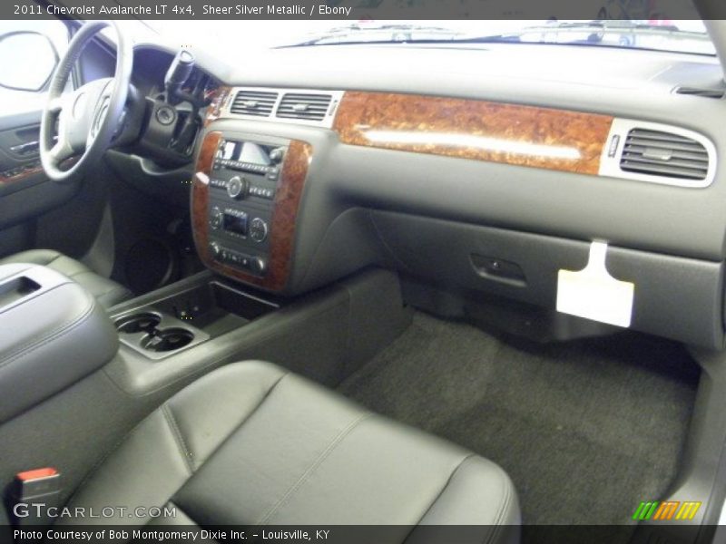 Sheer Silver Metallic / Ebony 2011 Chevrolet Avalanche LT 4x4