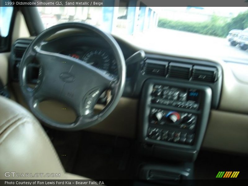 Sand Metallic / Beige 1999 Oldsmobile Silhouette GLS