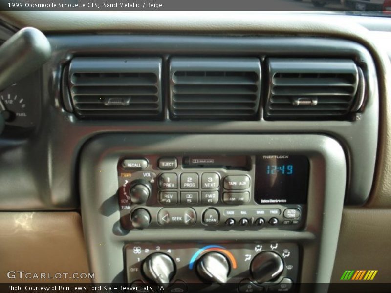 Sand Metallic / Beige 1999 Oldsmobile Silhouette GLS