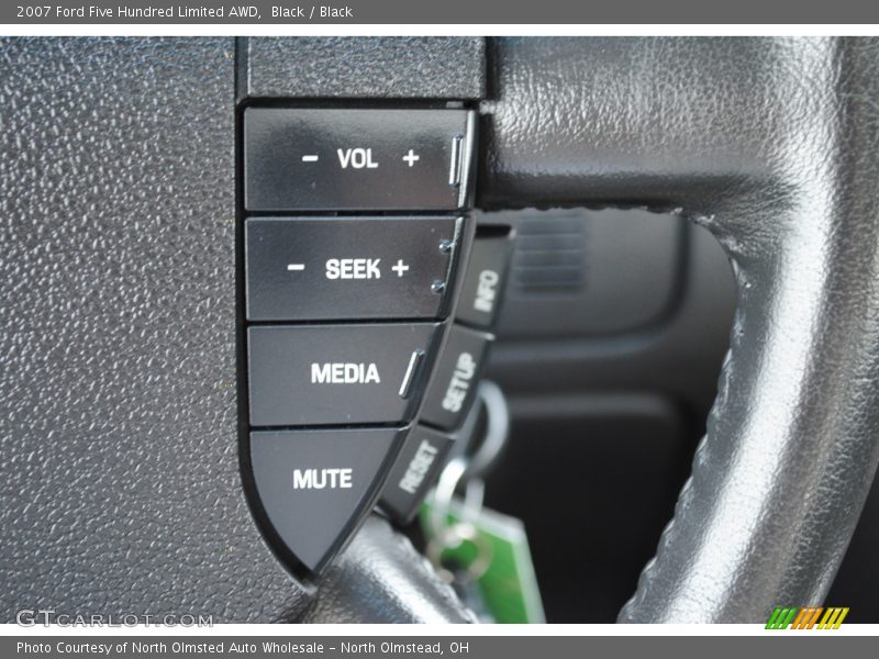 Controls of 2007 Five Hundred Limited AWD