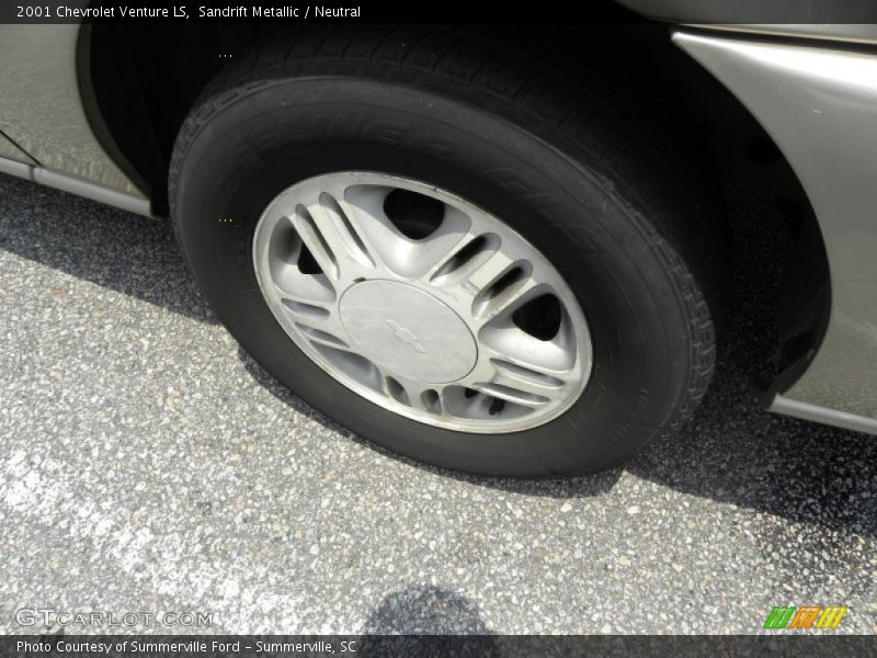 Sandrift Metallic / Neutral 2001 Chevrolet Venture LS