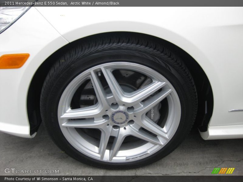 Arctic White / Almond/Black 2011 Mercedes-Benz E 550 Sedan