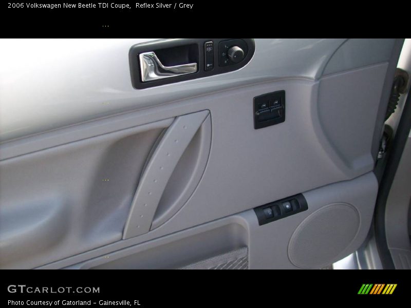 Reflex Silver / Grey 2006 Volkswagen New Beetle TDI Coupe