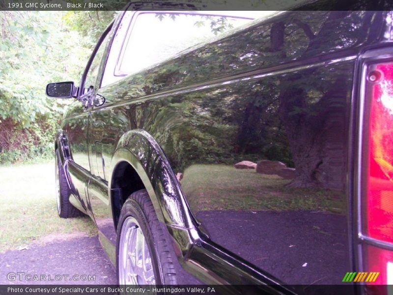 Black / Black 1991 GMC Syclone