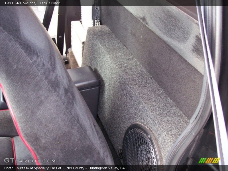 Black / Black 1991 GMC Syclone