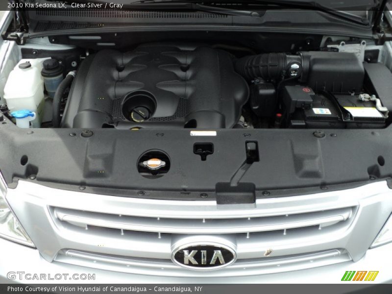 Clear Silver / Gray 2010 Kia Sedona LX