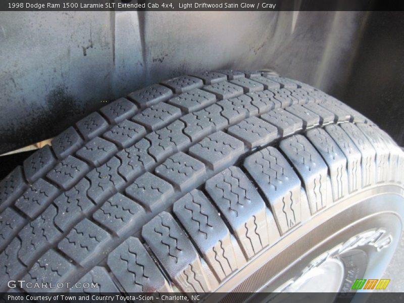 Light Driftwood Satin Glow / Gray 1998 Dodge Ram 1500 Laramie SLT Extended Cab 4x4
