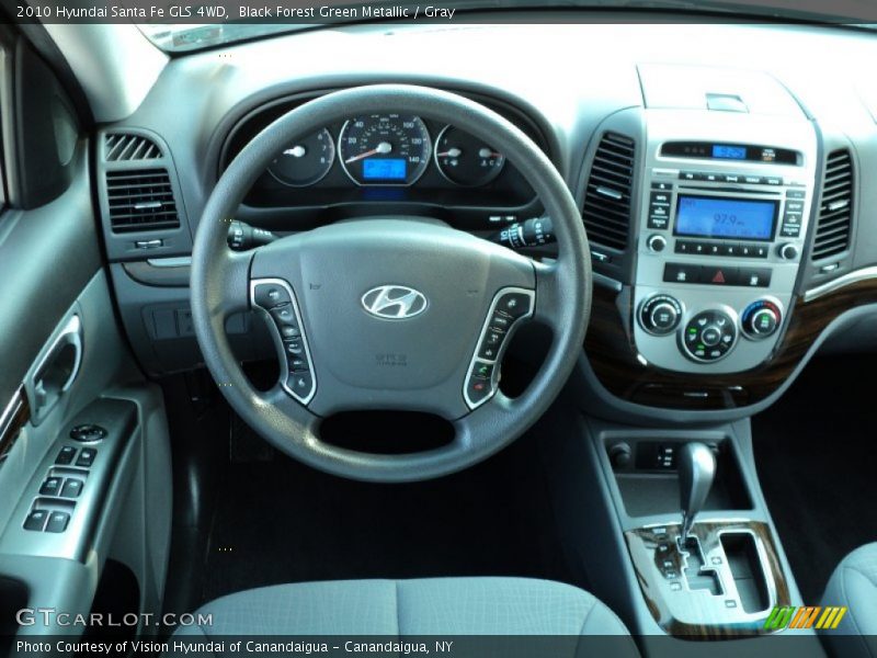 Black Forest Green Metallic / Gray 2010 Hyundai Santa Fe GLS 4WD