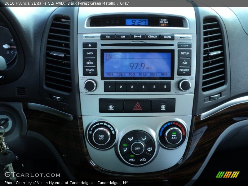 Black Forest Green Metallic / Gray 2010 Hyundai Santa Fe GLS 4WD