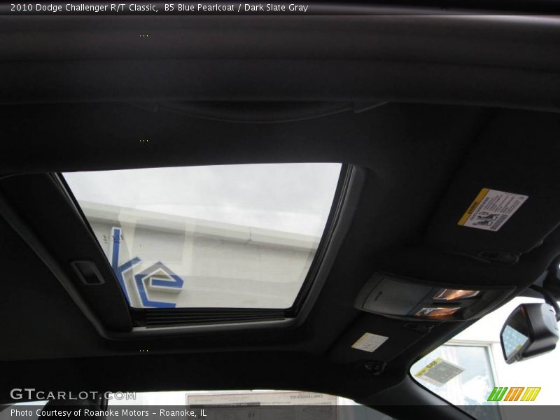 B5 Blue Pearlcoat / Dark Slate Gray 2010 Dodge Challenger R/T Classic