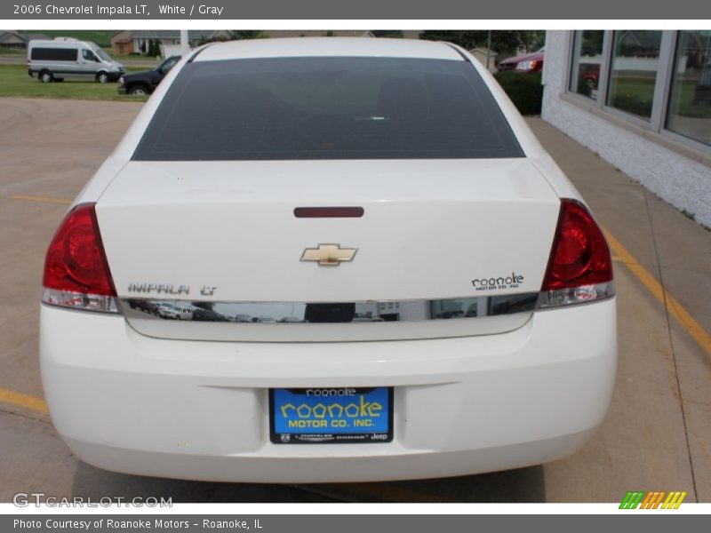 White / Gray 2006 Chevrolet Impala LT