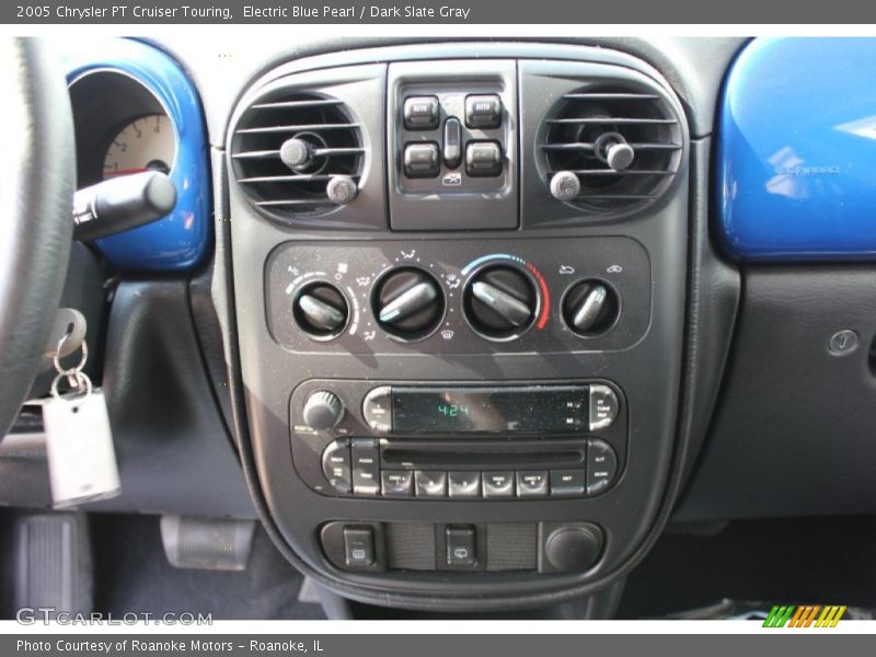 Electric Blue Pearl / Dark Slate Gray 2005 Chrysler PT Cruiser Touring