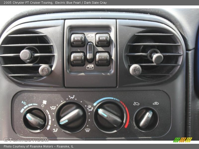 Electric Blue Pearl / Dark Slate Gray 2005 Chrysler PT Cruiser Touring
