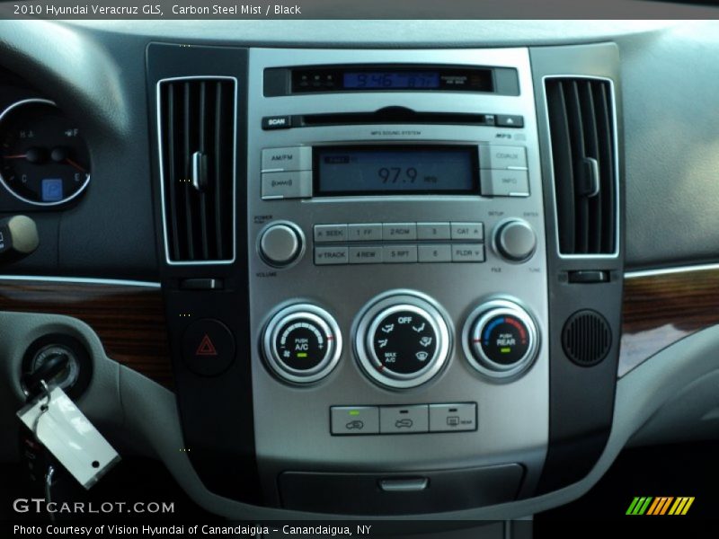 Carbon Steel Mist / Black 2010 Hyundai Veracruz GLS
