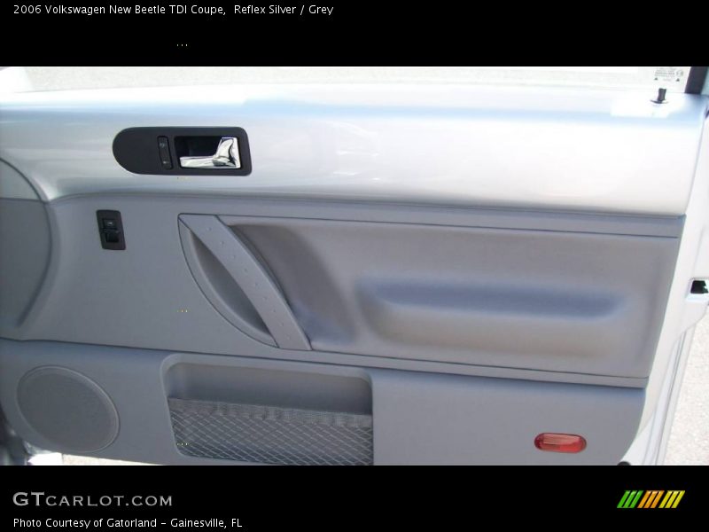 Reflex Silver / Grey 2006 Volkswagen New Beetle TDI Coupe