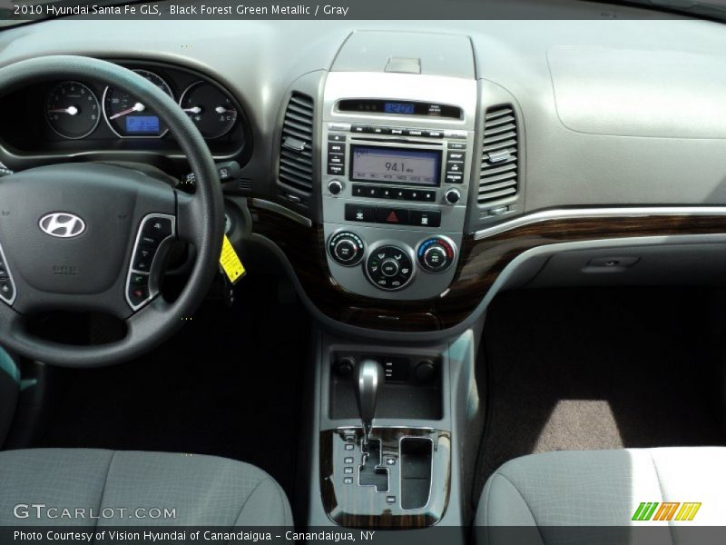 Black Forest Green Metallic / Gray 2010 Hyundai Santa Fe GLS