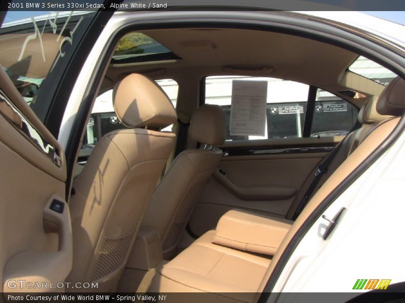 Alpine White / Sand 2001 BMW 3 Series 330xi Sedan