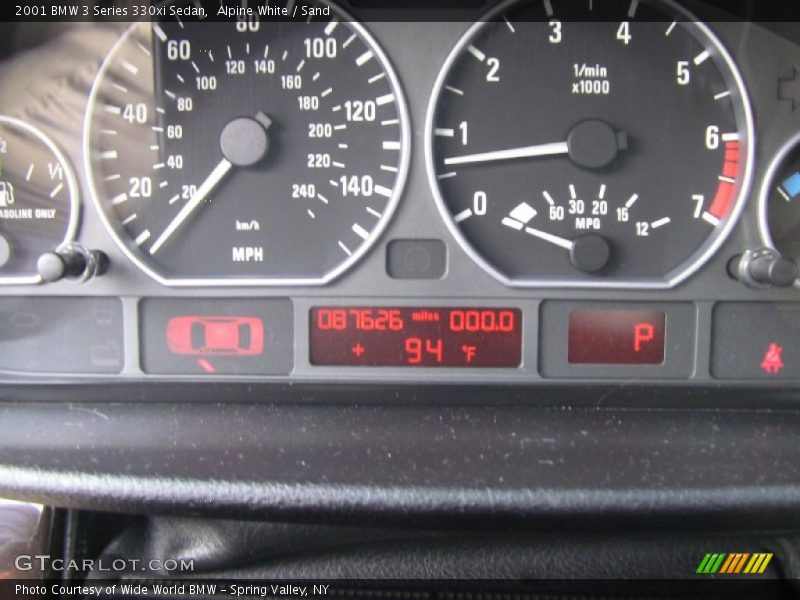 Alpine White / Sand 2001 BMW 3 Series 330xi Sedan
