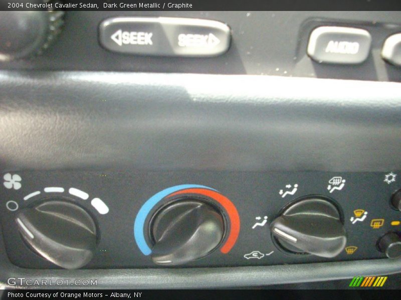 Dark Green Metallic / Graphite 2004 Chevrolet Cavalier Sedan